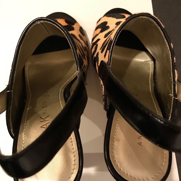 Anne Klein Leopard patent calf hair heels. Sz 6 - Picture 9 of 11